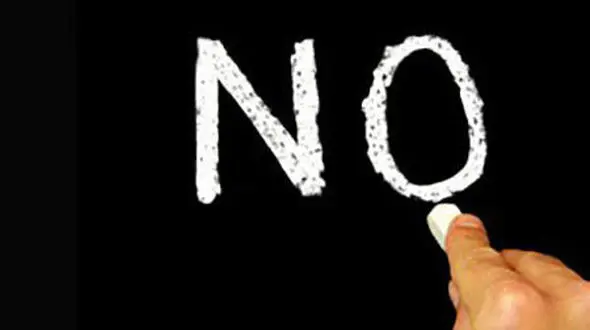 ترفندهای رفتار با مردان بچه ننه!