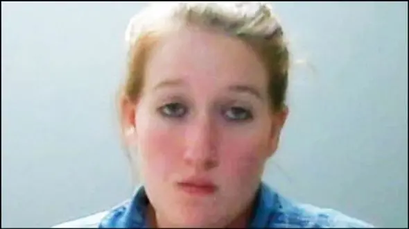 یک فاجعه حیاط وحشی / تکه تکه کردن اسب ها توسط زن خبیث+ عکس