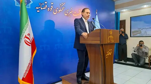 جزئیات جدید از پرونده مسمومیت پزشکان شیرازی + فیلم