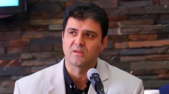 تبدیل دریاچه آزادی به پیست اسکیت!/  بحران آب به تیم ملی قایقرانی رسید