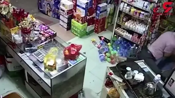 چاقوکشی در سوپر مارکت+ فیلم