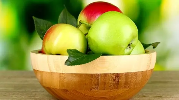 خوردن سیب، بهترین درمان ریزش مو