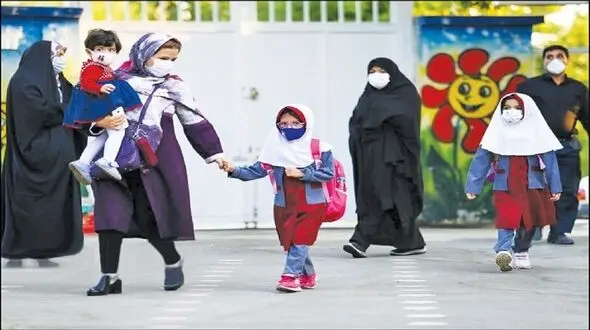 4 مرحله بازگشایی مدارس در آبان ماه + اینفوگرافی