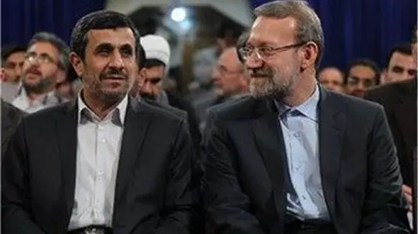 پیشنهاد امینی به لاریجانی: با احمدی‌نژاد مناظره کنید