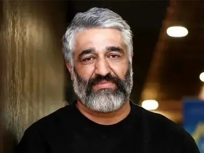 فیلم / پژمان جمشیدی: «می خوام زن بگیرم ... / این روزا همه دارن عروسی می کنن .. / از تدارک عروسی حامد آهنگی، مریم سعادت و... 