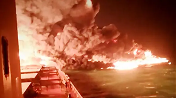 واقعیت حکم دادگاه درباره زنده بودن 9 خدمه کشتی سانچی چیست؟!