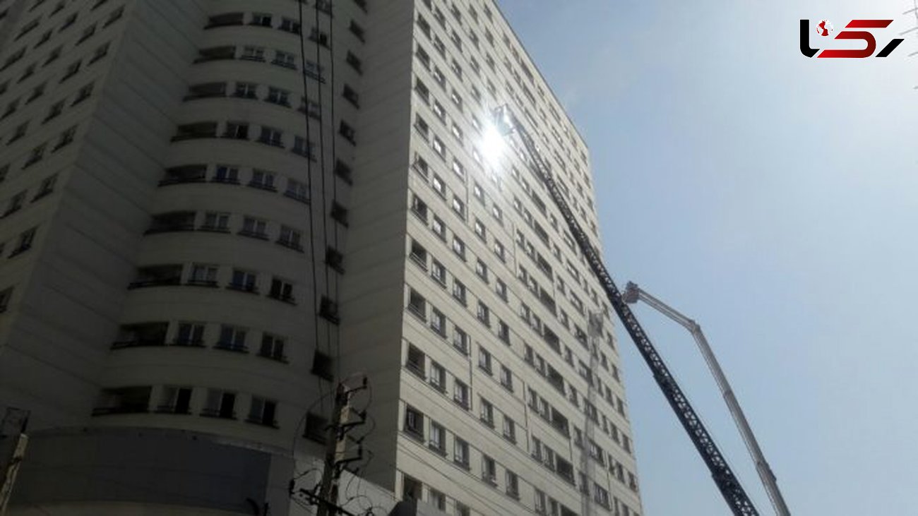 تصاویری از حواشی آتش سوزی در ساختمان پارامیس