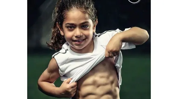 
مهاجرت نابغه ۶ ساله و مرد عنکبوتی ایرانی به انگلیس +عکس
