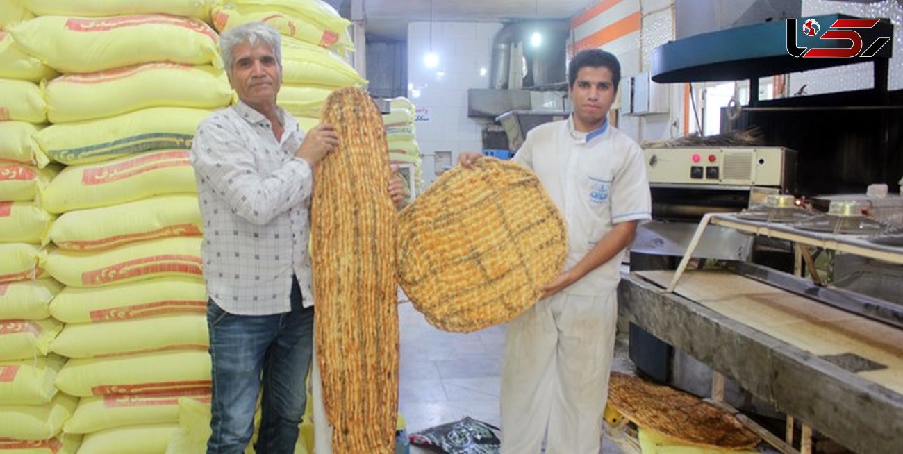  بزرگترین نان بربری در قشم پخته شد + عکس