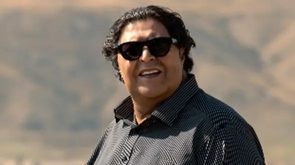 لحظه‌ احساسی و نوستالژیک فرهاد اصلانی بازیگر "سریال از یاد رفته" با انتشار تصویر مادر و یاد پدر فقیدش