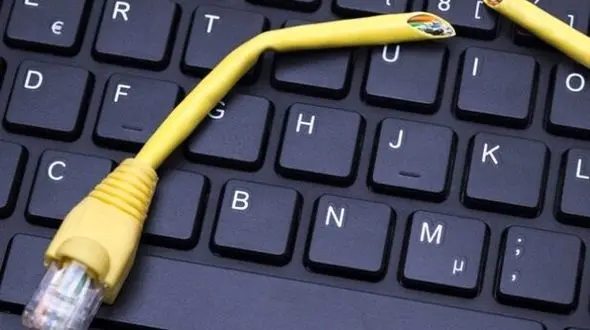 چگونه شاهرگ حیاتی اینترنت را در جنگ ترکیبی حفظ کنیم؟