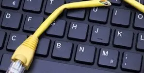 خاموشی اینترنت واقعاً امنیت می‌آورد یا امنیت را فرسوده می‌کند؟