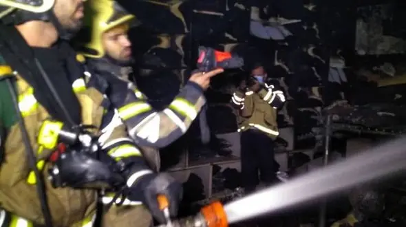 عکس های آتش سوزی در پاساژ مهستان + علت حادثه و فیلم