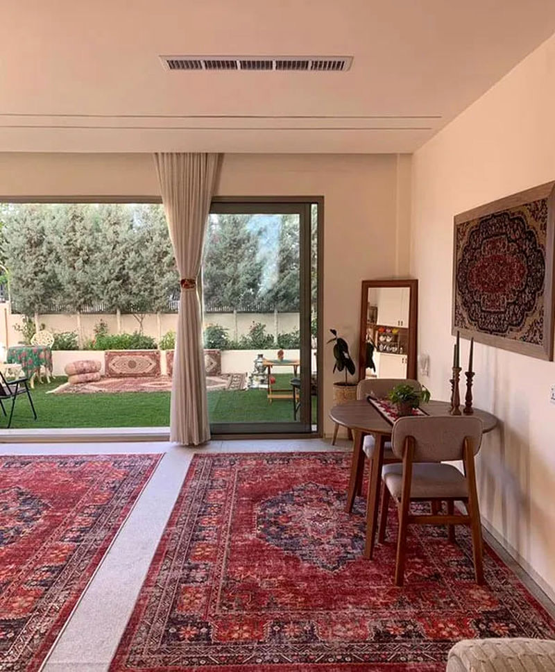 فرش قرمز مدرن مینیمال