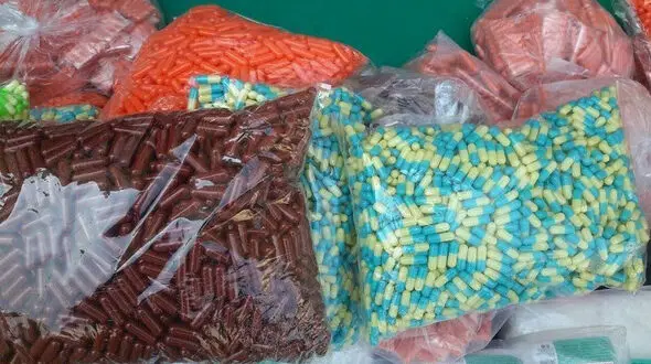 این قرص های چاقی و لاغری جان تهرانی ها را به خطر می انداخت / پلیس فاش کرد + تصاویر 