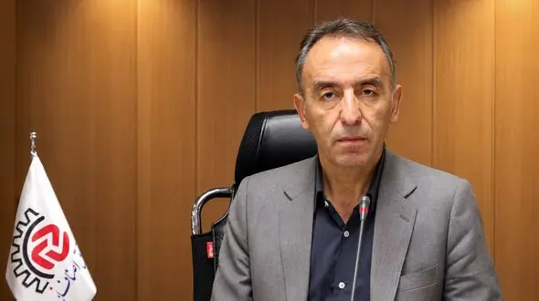 اکبر مشهدی‌زاده: سه کارخانه پلاستیک تهران در جنگ آسیب دیدند/ تولیدکنندگان با هزینه شخصی بازسازی می‌کنند / ۳ هزار و ۴۵۰ واحد پلاستیکی در تهران زیر فشار رکود و مالیات