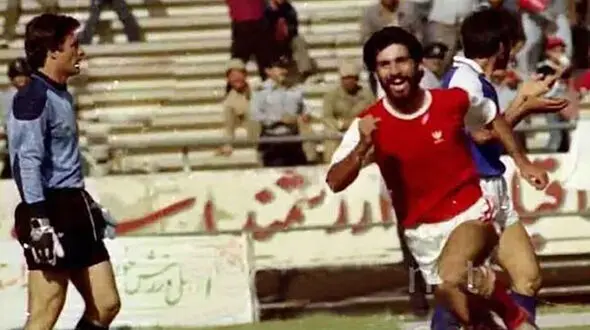 بزرگترین اشتباهم رفتن به پرسپولیس بود/ طرفداران دو تیم هیچ وقت به من بی احترامی نکردند 