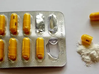 کاربردها و روش مصرف قرص گاباپنتین؛ راهنمای کامل + فیلم