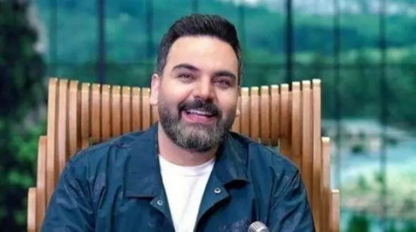 فیلم / احسان علیخانی: این خانم بازیگر جوگیره ... خانم بازیگر شما کجای تلویزیون  رقصیدی و خوندی که من ندیدم! ... خیلی جلوی خودمو گرفتم که...