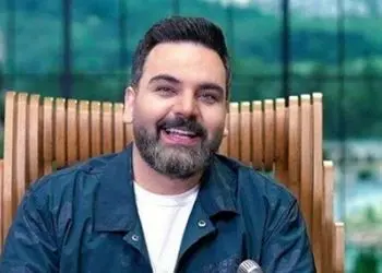 فیلم / احسان علیخانی: این خانم بازیگر جوگیره ... خانم بازیگر شما کجای تلویزیون  رقصیدی و خوندی که من ندیدم! ... خیلی جلوی خودمو گرفتم که...