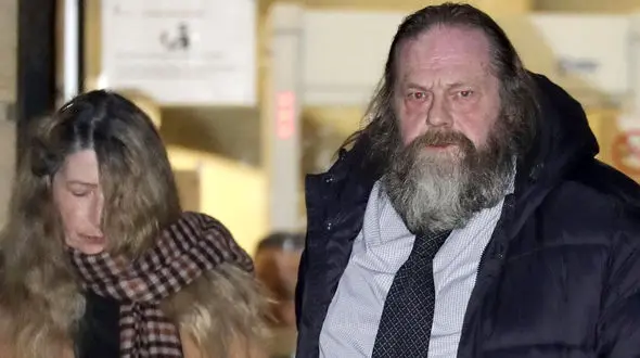 ترفند یک زوج برای تصاحب ثروت صاحبخانه میلیونر!