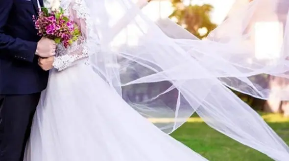  عروس مشهدی در مکانیکی مرد شد / روز عقد نقش دختر را بازی کردم !