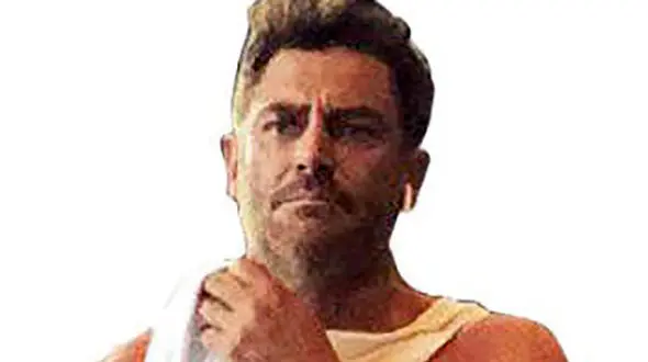 تصویری حاشیه‌ساز از گلزار / او باید قبل از انتشار حواسش را جمع می‌کرد + عکس
