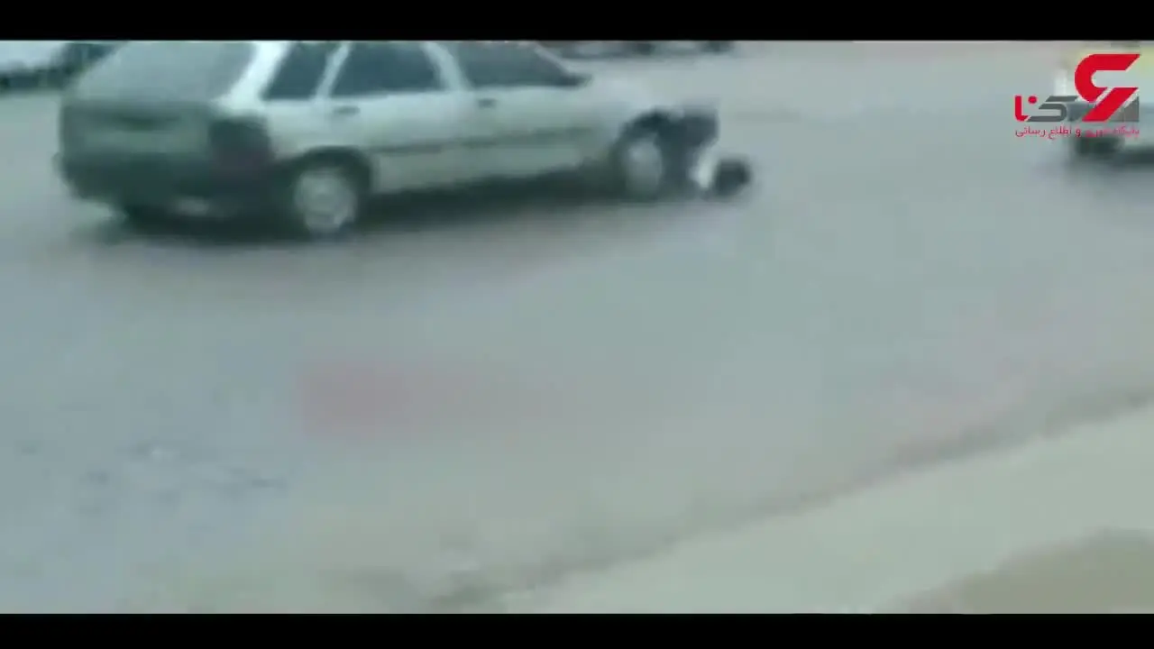 فیلم / زن جوان با ماشین از روی همسرش رد شد! / این مرد ازدواج پنهانی داشت