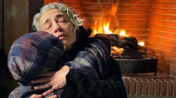 فیلم / پانته‌آ پناهی‌ها ، خواهر جذاب سریال «تاسیان»: موهام از بچگیم سفید بود، اصلا خوشم نمیمومد و اذیت میشدم/ چندباری موهامو رنگ کردم ولی بعدش کچل کردم و ...