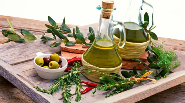 مصرف روغن مایع یا روغن جامد؛ کدام سالم تر است؟