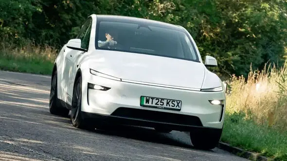 شاسی‌ بلند اقتصادی تسلا رونمایی شد