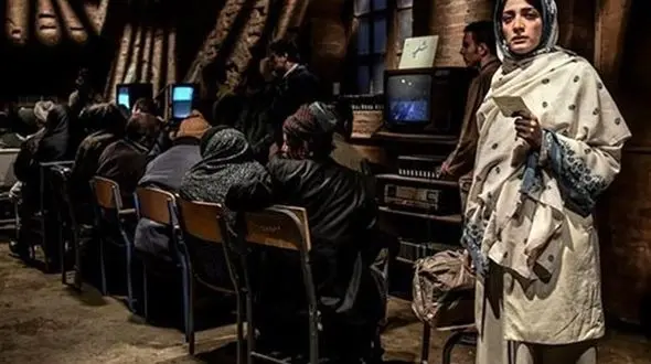 فیلمبرداری صحنه های هوایی یک فیلم دچار مشکل شد 