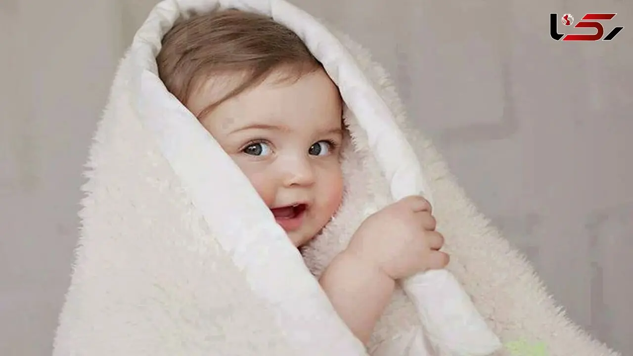 عجیب ترین نوزاد در دنیا / این نوزاد زیبا یک پدر و دو مادر دارد ! 