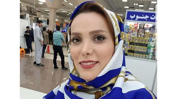 فیلم تمسخر لباس ترانه علیدوستی توسط خانم مجری ! /از عبدل آباد خرید کردید !؟