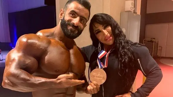 عکس خانم بدنساز ایرانی در مسترالمپیا ! / مونا پور صالح کیست؟!