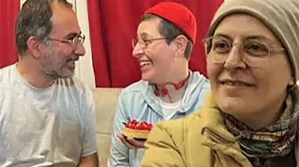 فیلم/ سوسن پرور: به من میگن زشت هستی و چرا بازیگر شدی / منم نوجوونی عاشق شدم و به پسره پیشنهاد دادم / اون عشق ناکام برام مقدسه با اینکه ناز و ادای دخترانه رو از من گرفت