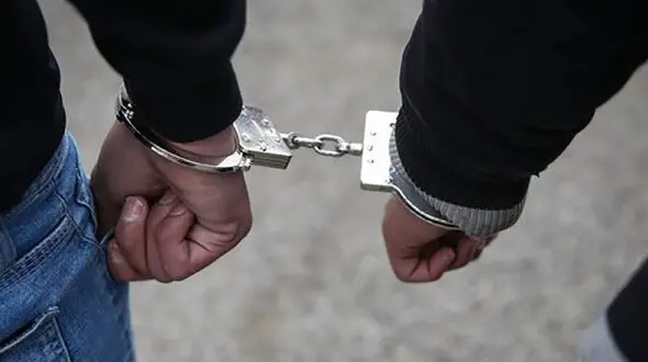 غافلگیری شرور خطرناک و مسلح در تعقیب و گریز پلیسی