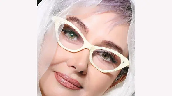 کتایون ریاحی هر روز جذاب تر از دیروز + فیلم و عکس