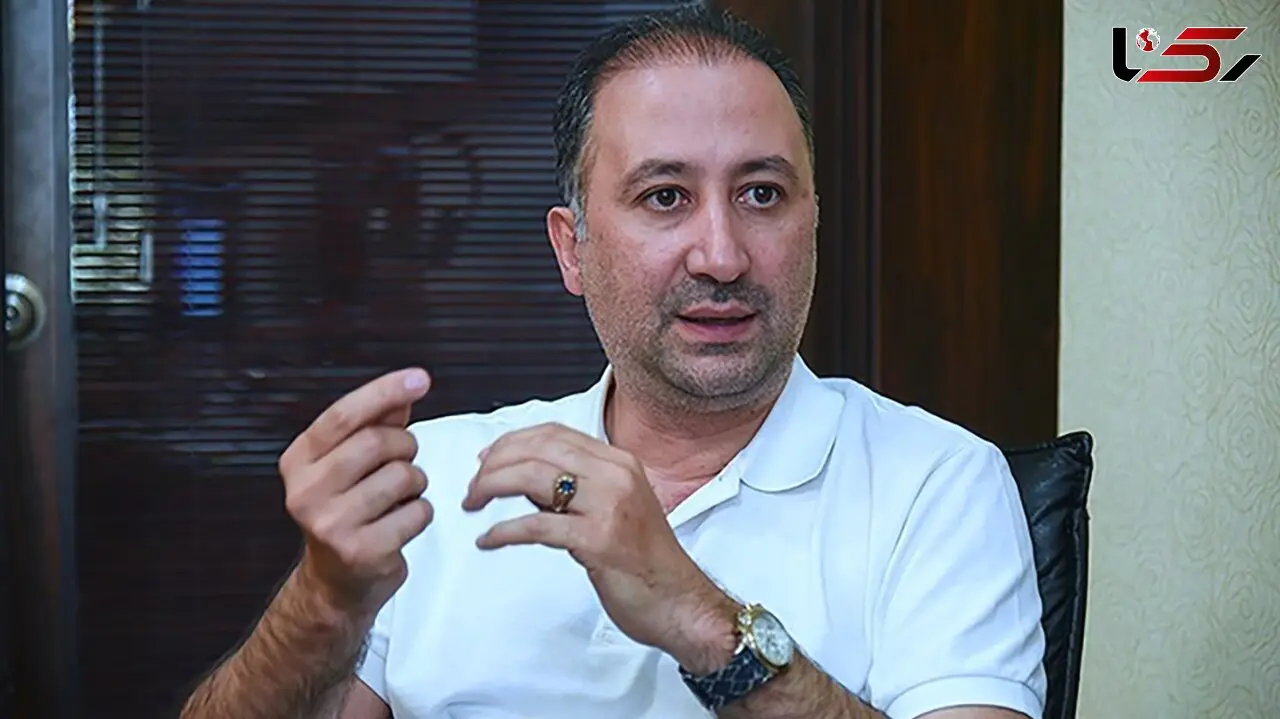 فیلم خجالت کشیدن محمد دلاوری مجری صدا و سیما در برابر پیشنهاد یک خانم خارجی / نه من نمی تونم !