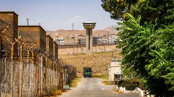 ببینید /  چرا زندان رجایی‌شهر، تخلیه و تعطیل شد؟ + فیلم