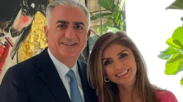 فیلم / همسر رضا پهلوی قانون حجاب را پذیرفت ! + اولین عکس باحجابش 