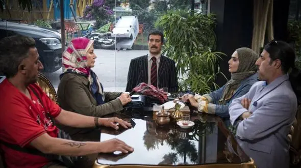 پایان داستان سریال پایتخت 7 لو رفت ! 