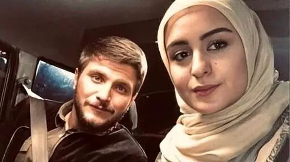 فیلم / عاشقانه‌های خنده دار فاطیما بهارمست و دارا حیایی / حسود بودن بهتر از پوشیدن اون کت زاقارت هست ... که اگه بازش کنی 10، 20 تا کفتر ازش میاد بیرون/ سکانس برتر سریال «از سرنوشت»