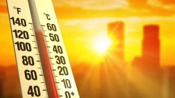 موج گرمای مفرط خوزستان؛ دمای هوا به ۵۰ درجه می‌رسد