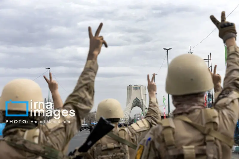 حضور مردم ایران در راهپیماتیی 22 بهمن 1404