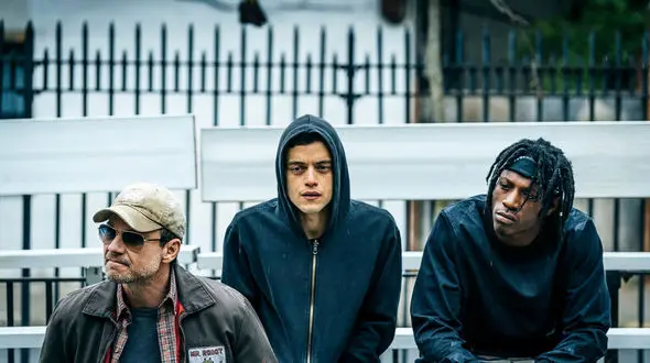 اولین تریلر رسمی فصل سوم سریال پرطرفدار آقای ربات منتشر شد +فیلم و عکس