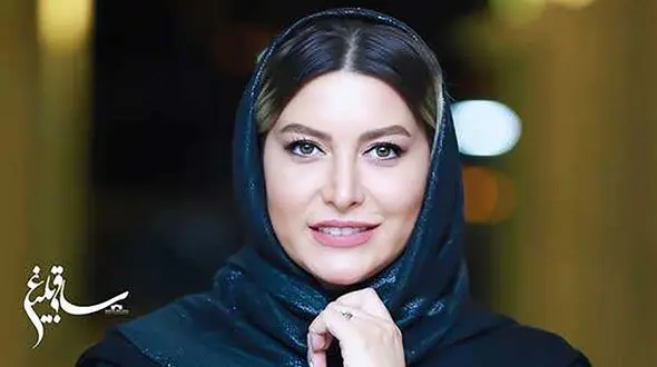 اصیل ترین روسری ایرانی بر سر خانم بازیگر مشهور ایرانی + عکس سنتی فریبا نادری !