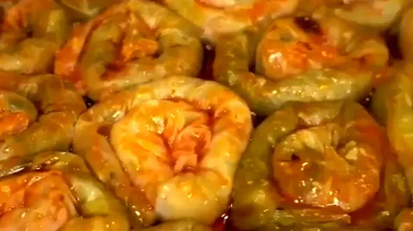 طرز تهیه دلمه کلم برگ + فیلم