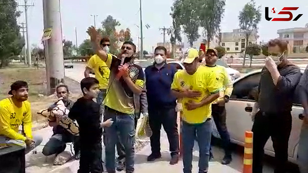 تشکر هواداران تیم صنعت نفت آبادان از کادر درمانی بیمارستان کرونایی ها در آبادان + فیلم