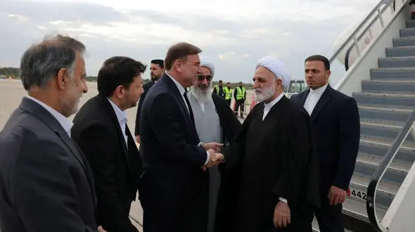 رئیس قوه قضائیه وارد استان بوشهر شد